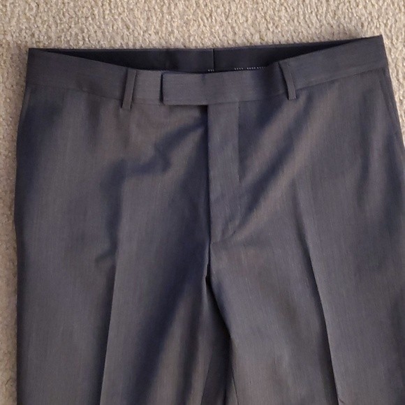 Hugo Boss James Brown Wool Dress Slacks - 36R - Picture 3 of 10